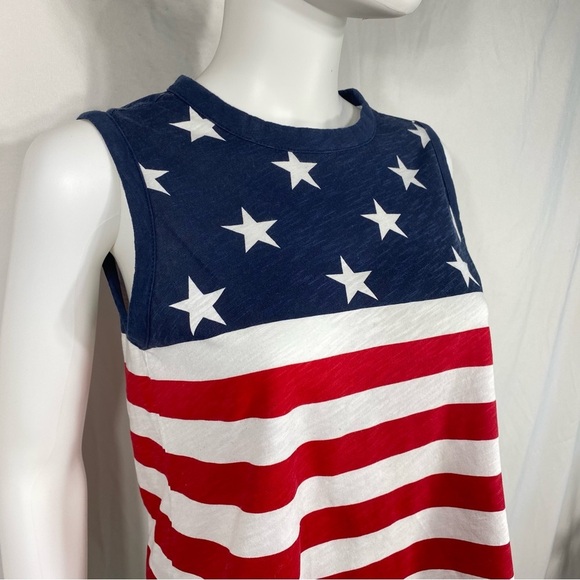 Old Navy Patriotic American Flag Print Sleeveless Cropped Tee - Picture 2 of 6